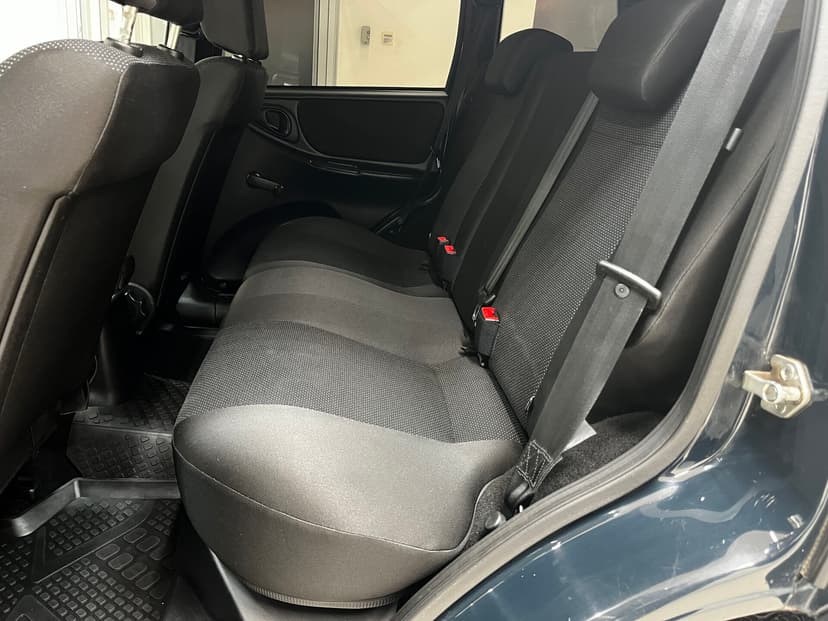 ваз (lada)-niva travel-2023-551-24