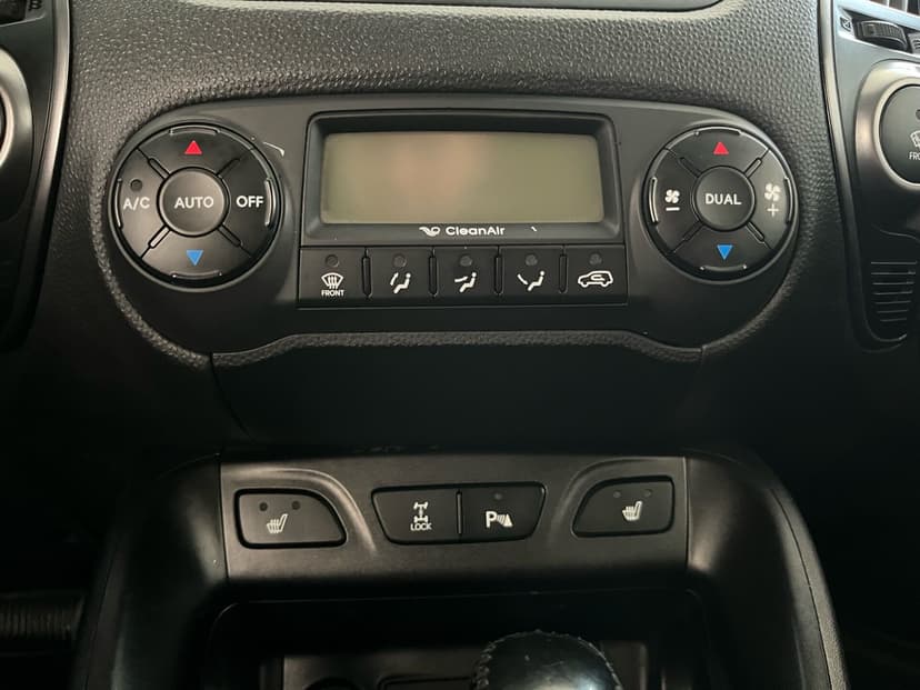 hyundai-ix35-2014-160-17