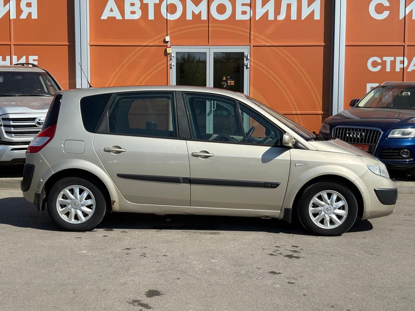 renault-scenic-2006-184-3