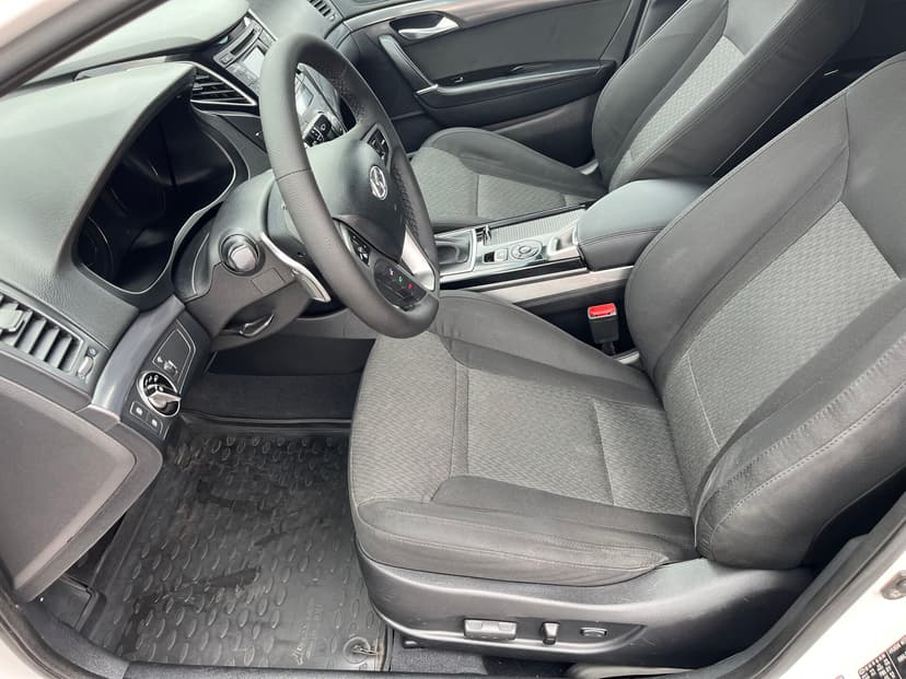 hyundai-i40-2013-150-12