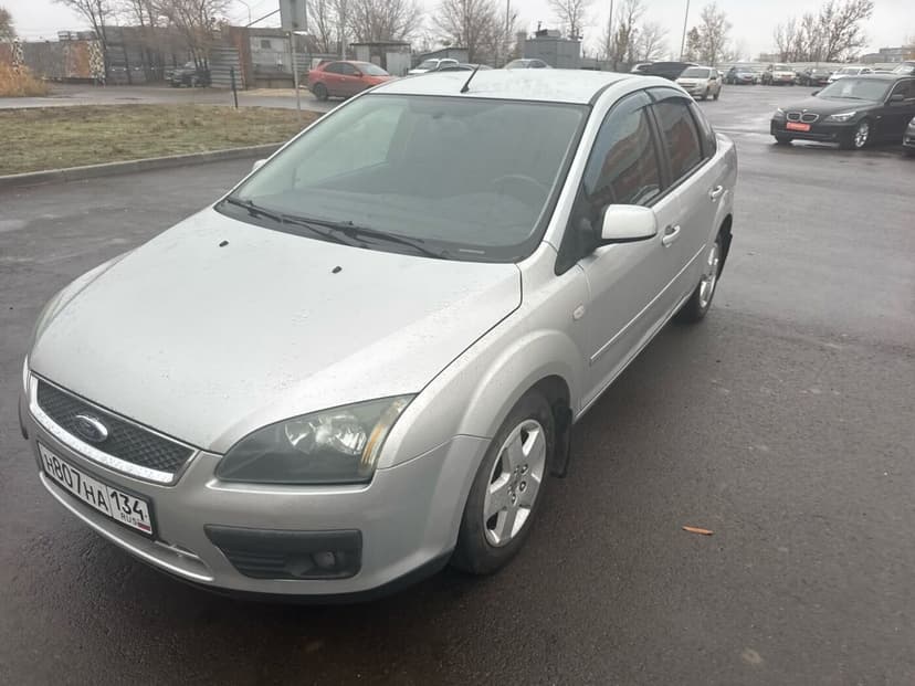 ford-focus-2006-669-0