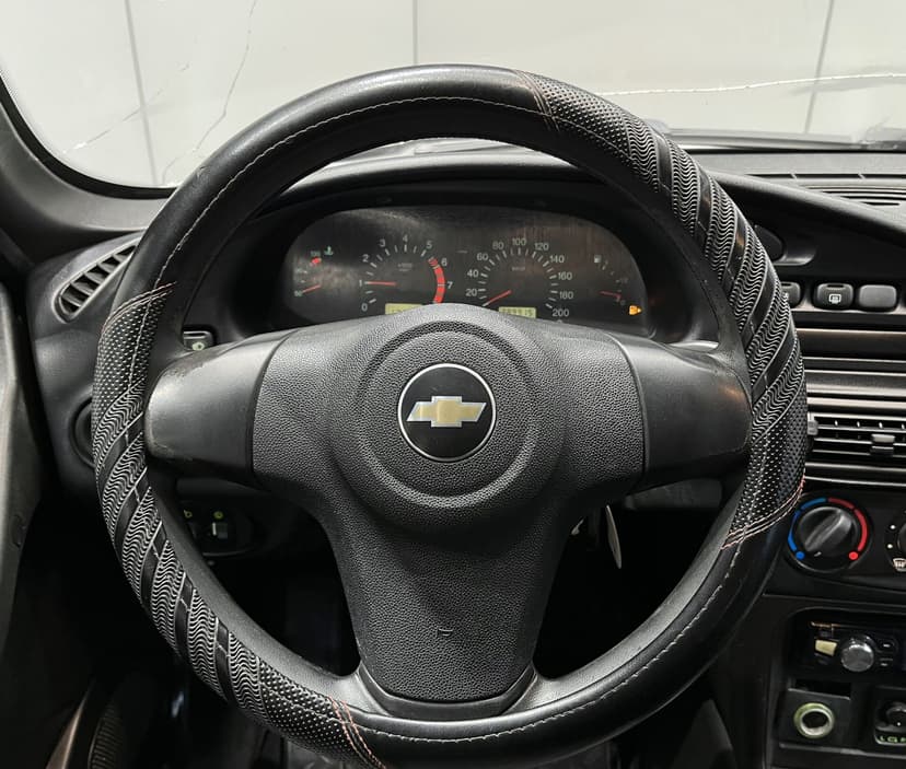 chevrolet-niva-2012-374-15
