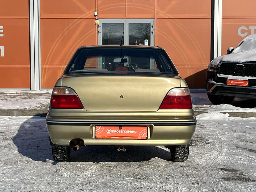 daewoo-nexia-2007-996-5