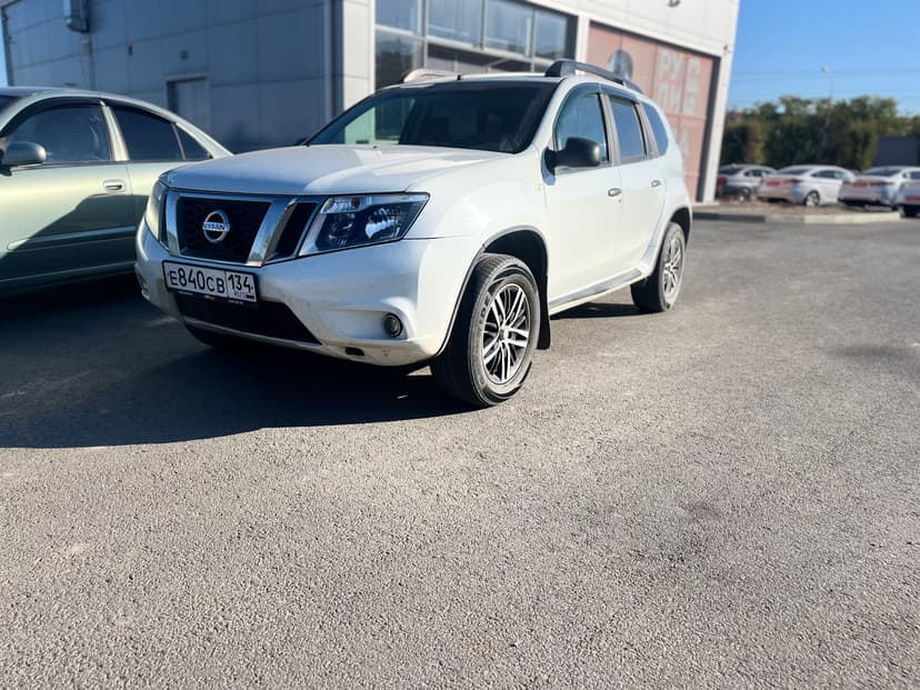 nissan-terrano-2019-286-0
