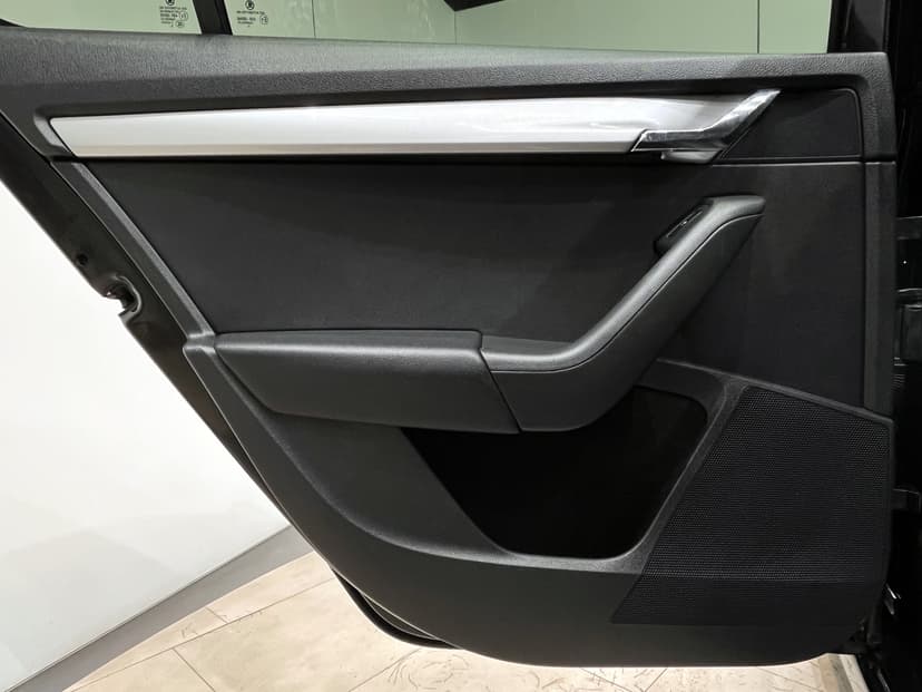 skoda-octavia-2014-1095-15