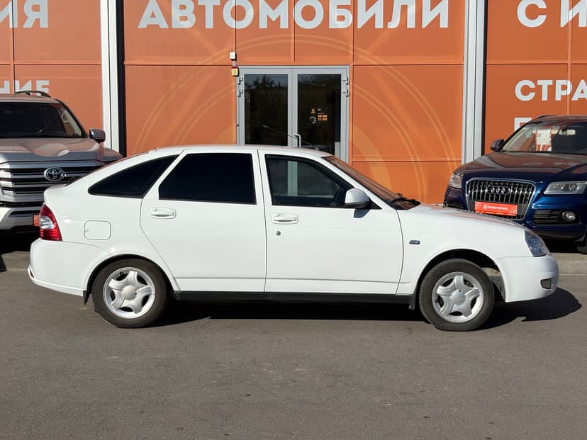 ВАЗ (LADA) Priora с пробегом, 2014 год, Волгоград, 1.6 бензин, Механика - вид 4