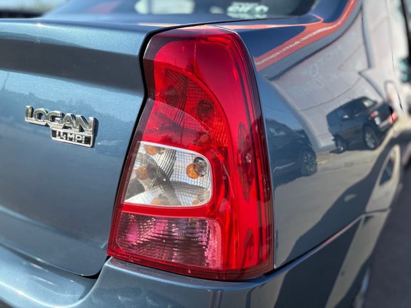 renault-logan-2011-173-9
