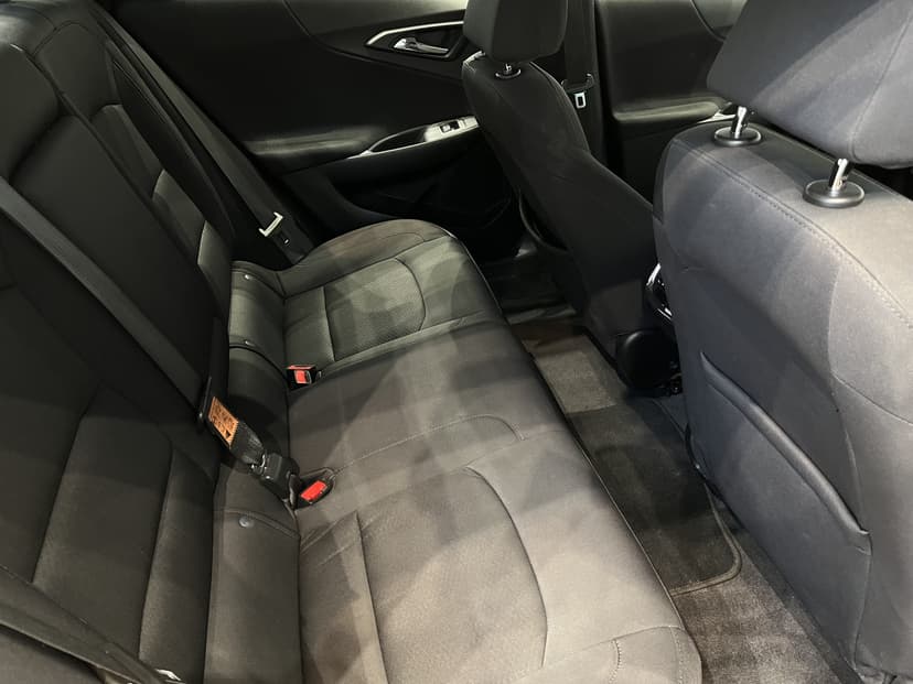 chevrolet-malibu-2021-1110-13