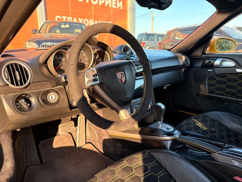 porsche-cayman-2007-330-19