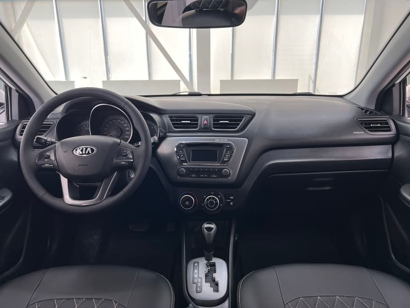 kia-rio-2014-363-12