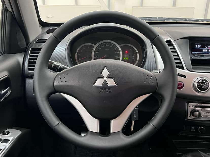 mitsubishi-l200-2014-379-10