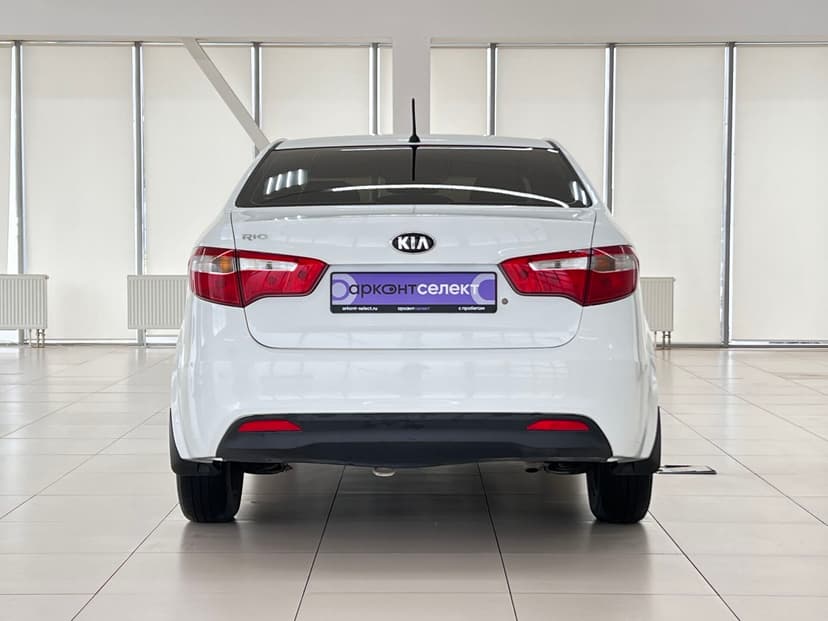 kia-rio-2014-363-7