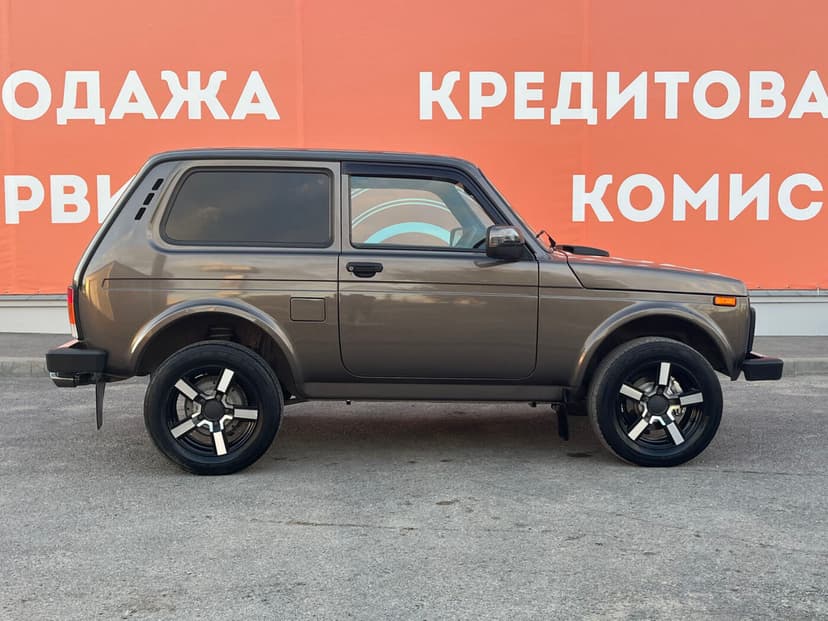 ваз (lada)-4x4 (нива)-2018-83-3