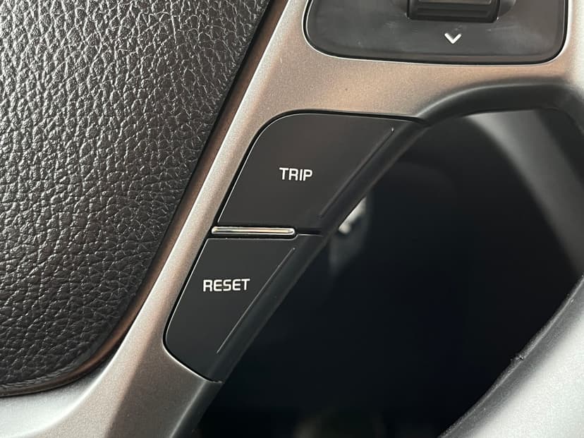 kia-rio-2017-39-14