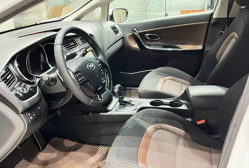 kia-ceed-2014-1150-14