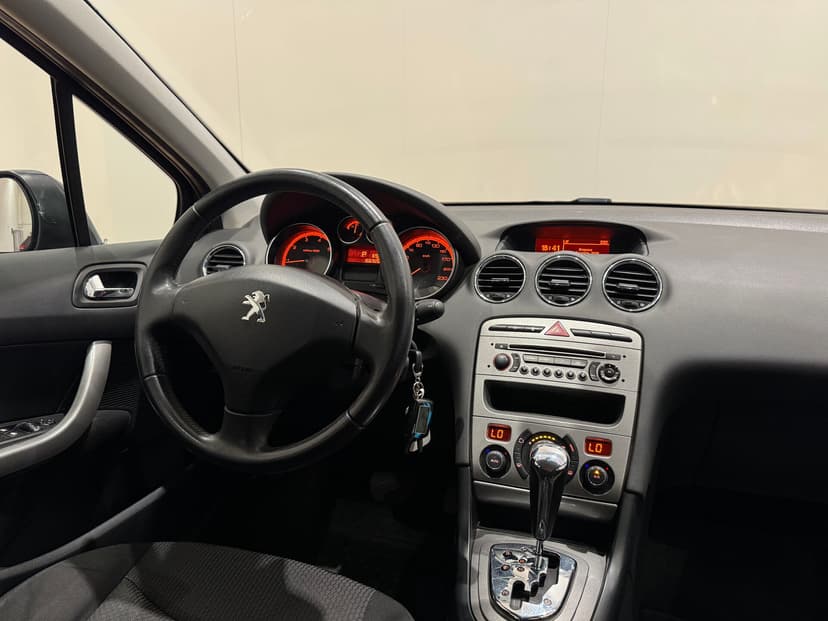 peugeot-408-2013-272-5