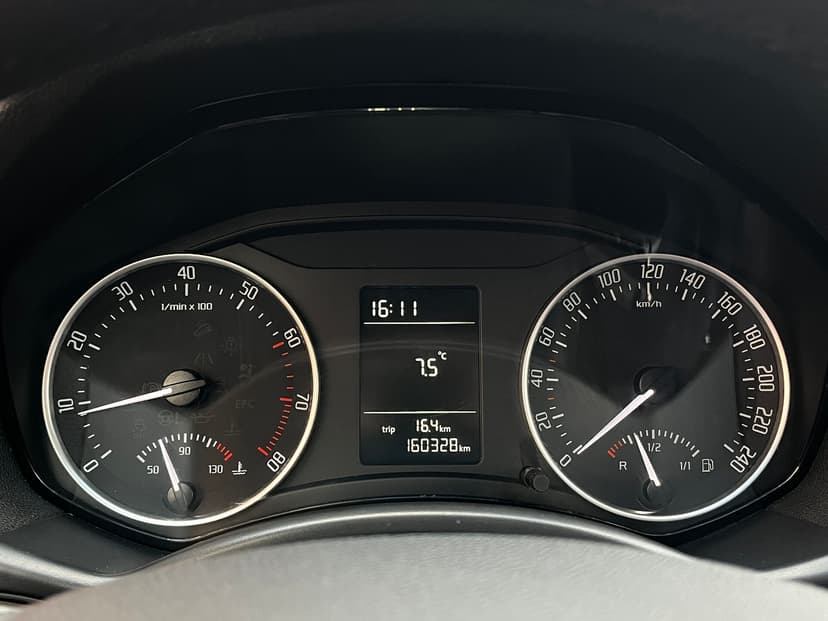 skoda-octavia-2012-549-28