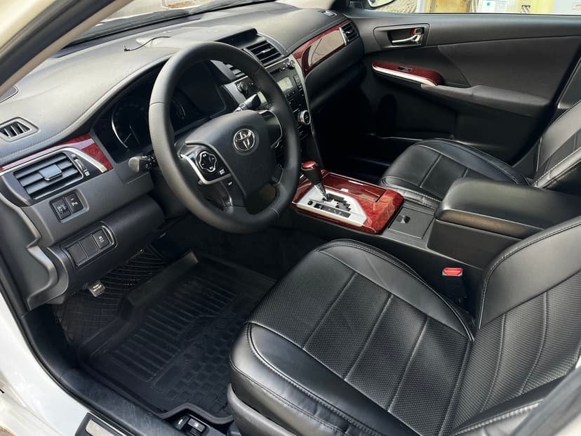toyota-camry-2013-298-15