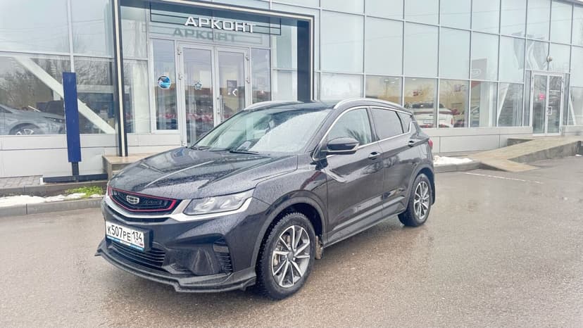 geely-coolray-2021-952-0