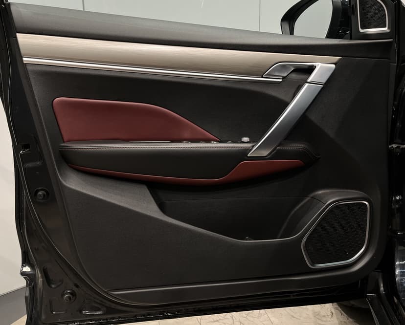 geely-coolray-2021-1105-10