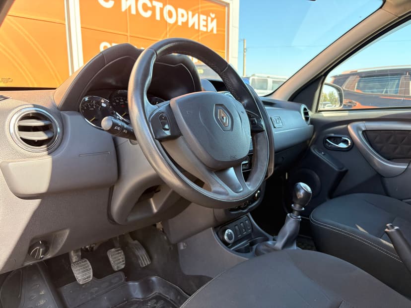 renault-duster-2017-359-22