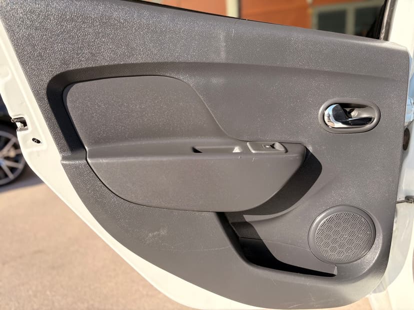 renault-sandero-2016-357-27