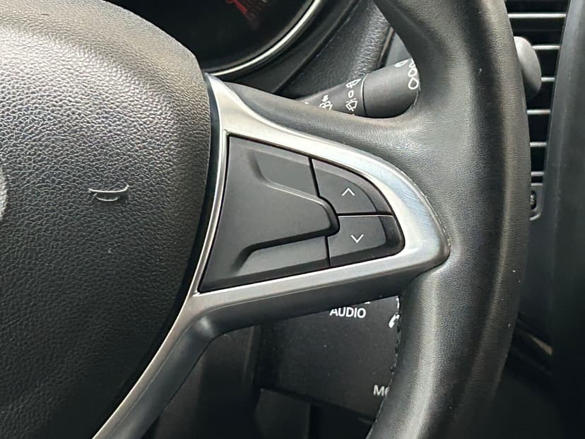 renault-kaptur-2022-570-15