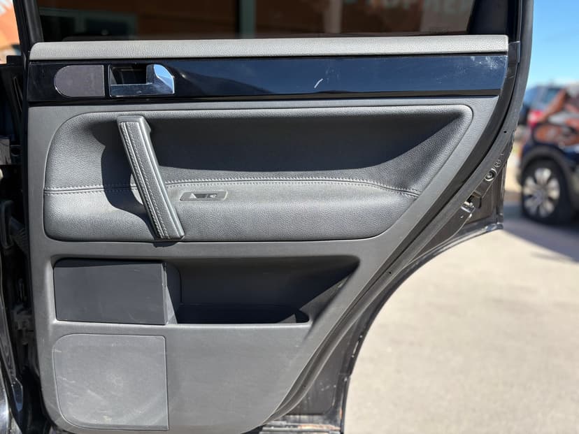 volkswagen-touareg-2007-236-29