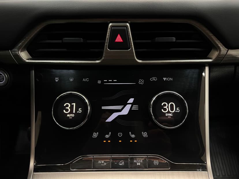 exeed-txl-2022-730-25