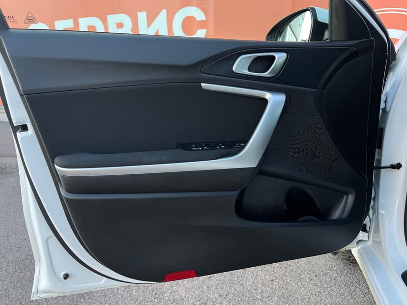 kia-ceed-2022-30-19