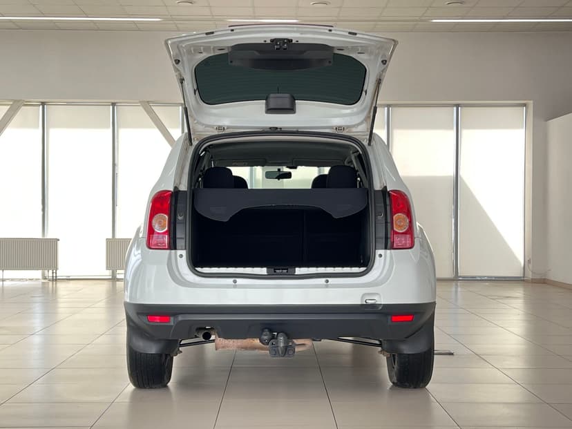 renault-duster-2013-321-27