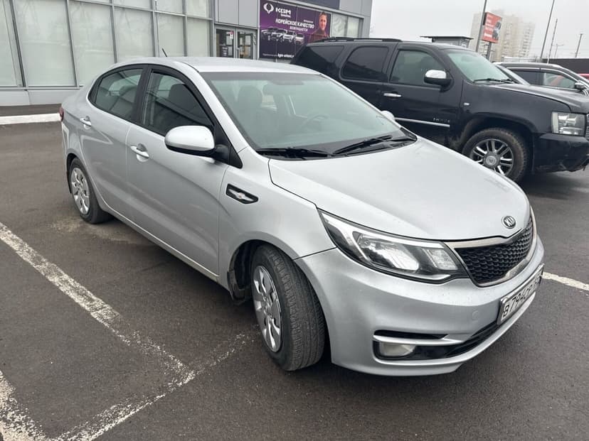 kia-rio-2016-689-0