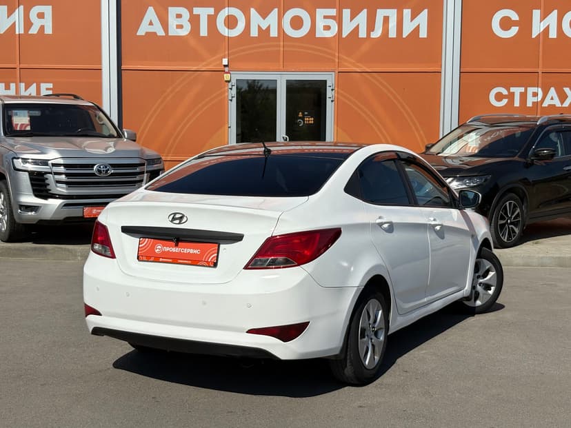 hyundai-solaris-2014-202-4