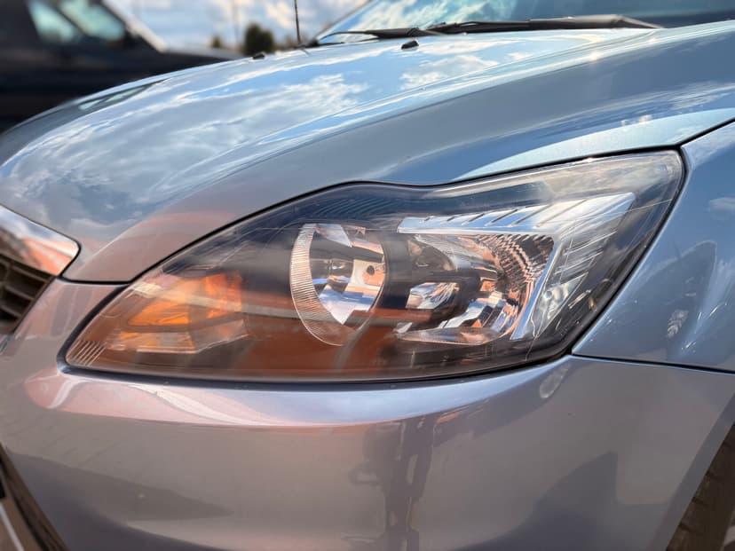 ford-focus-2008-323-8