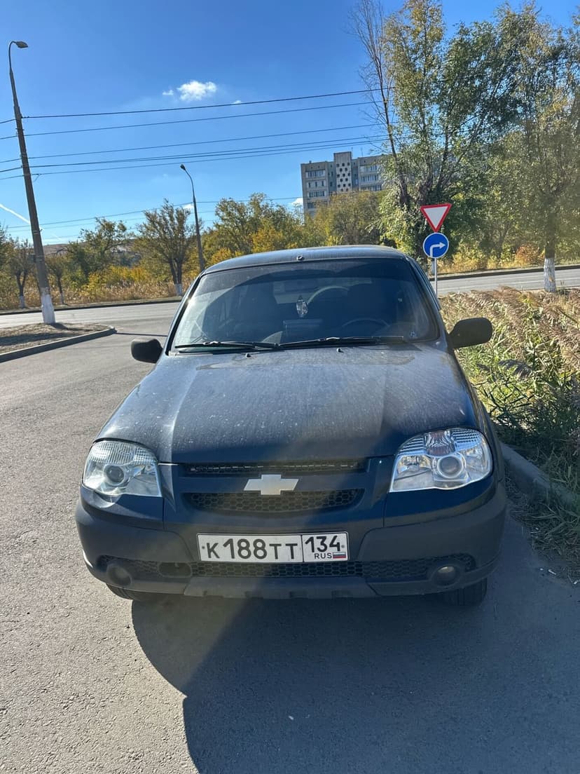 chevrolet-niva-2010-499-0