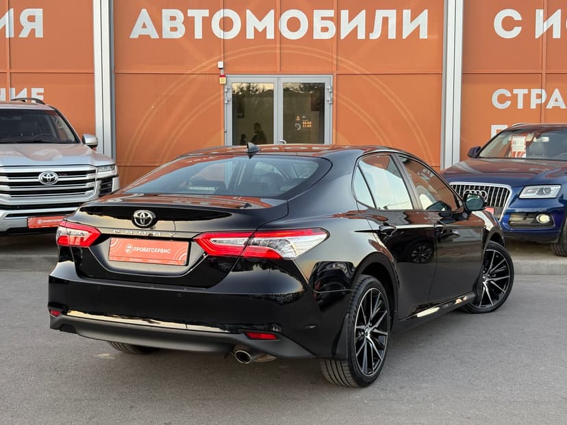 toyota-camry-2021-288-4