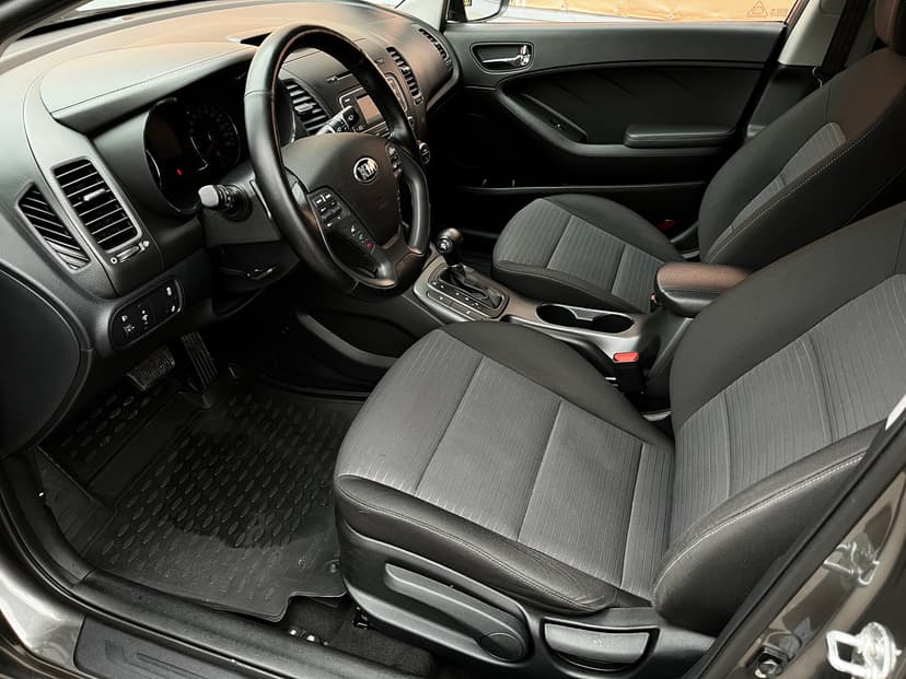 kia-cerato-2016-747-17