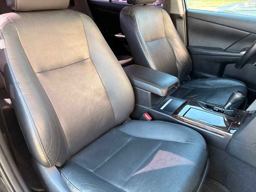 toyota-camry-2015-361-26