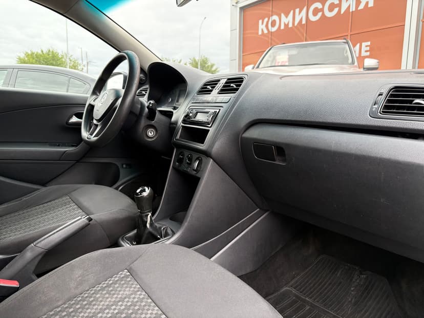 volkswagen-polo-2019-254-16