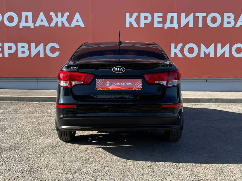 kia-rio-2017-97-5