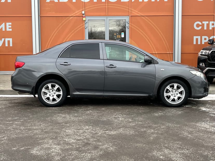 toyota-corolla-2008-909-3