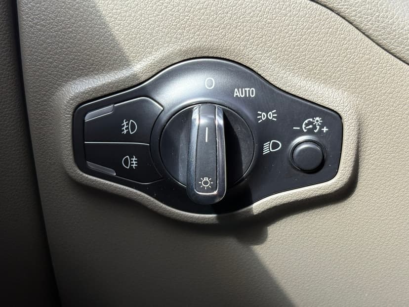 audi-q5-2011-271-20