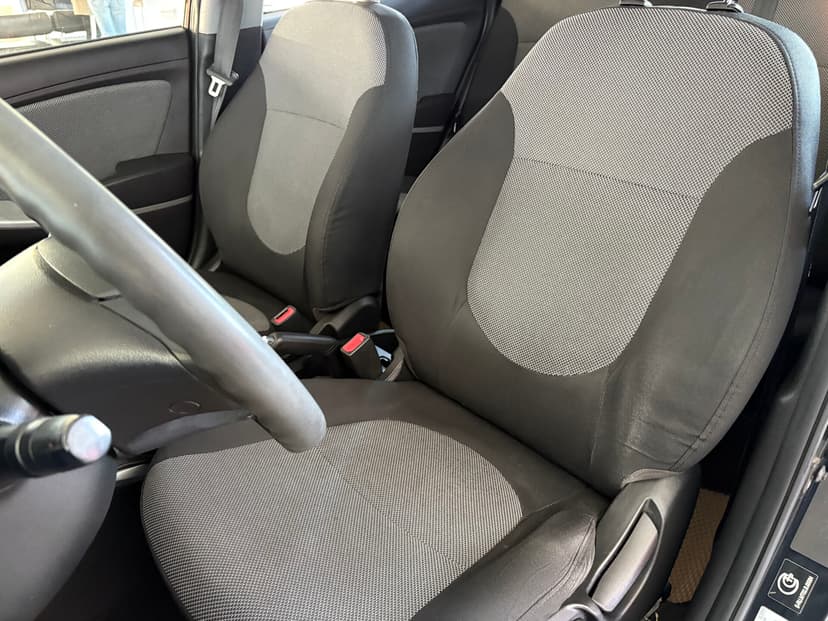 hyundai-solaris-2011-181-21