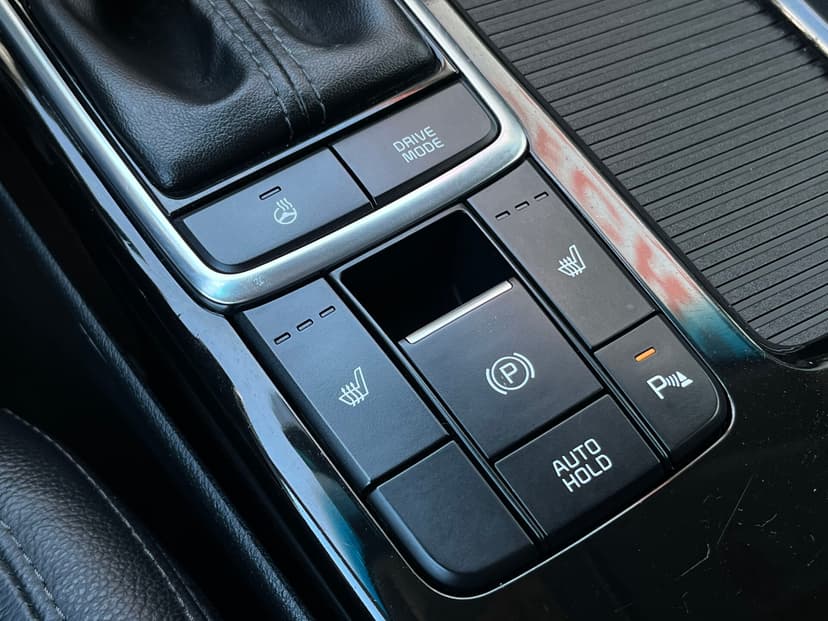 kia-optima-2018-65-18