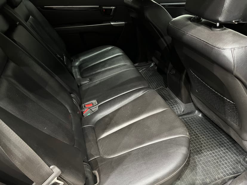 hyundai-santa fe-2011-1098-11