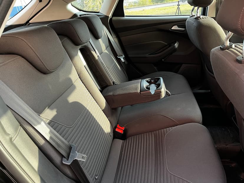 ford-focus-2015-545-28