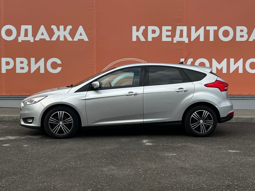 ford-focus-2017-345-7