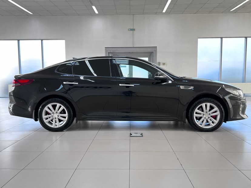 kia-optima-2017-2-3