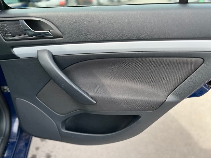 skoda-octavia-2011-341-18