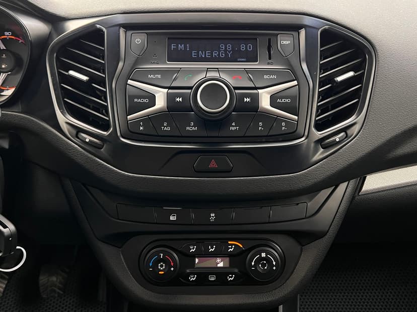 ваз (lada)-vesta-2018-383-16